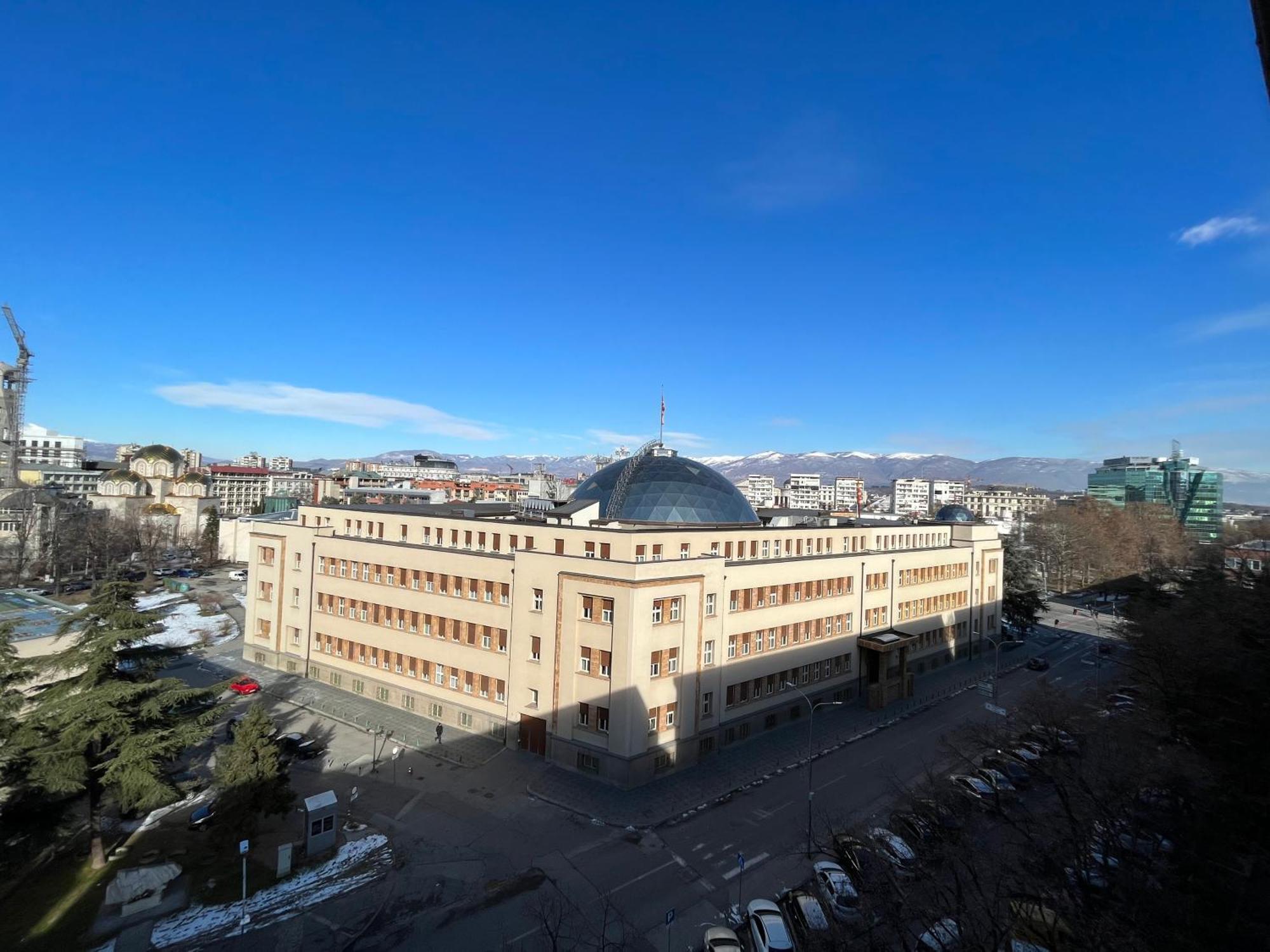 Central M - 5 Apartments Skopje Buitenkant foto